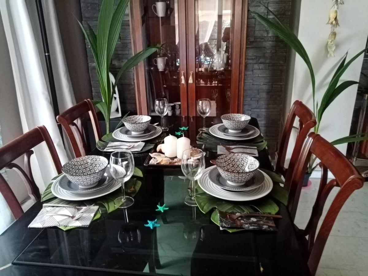Maisonette With Garden Peraía Zewnętrze zdjęcie
