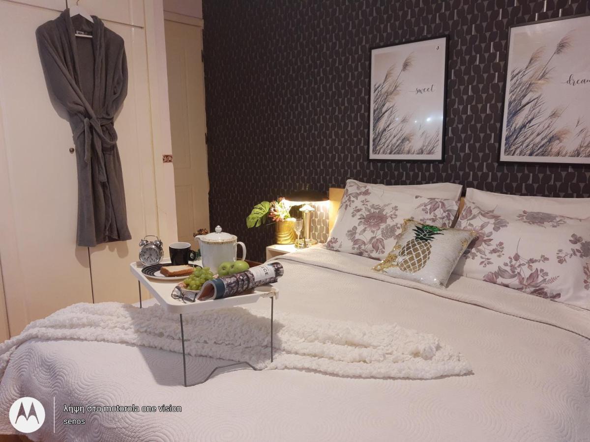 Maisonette With Garden Peraía Zewnętrze zdjęcie