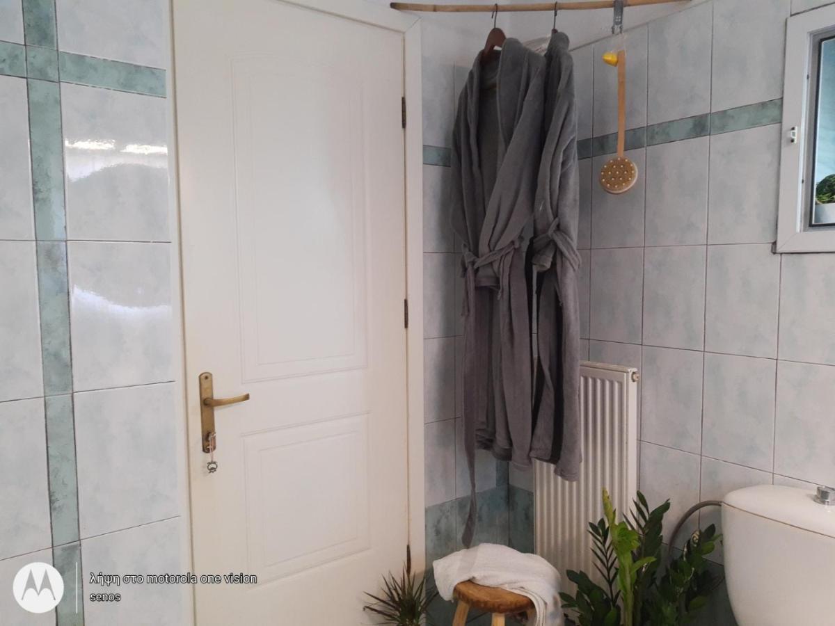 Maisonette With Garden Peraía Zewnętrze zdjęcie